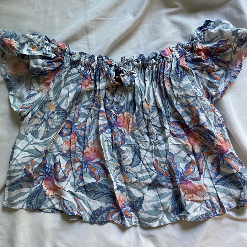 Ripcurl off-shoulder top